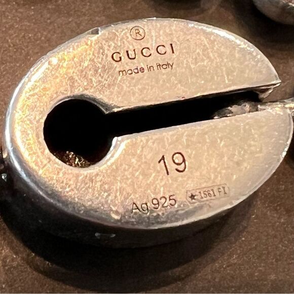 Gucci
Enamel Double G Station Bracelet - Picture 3 of 4